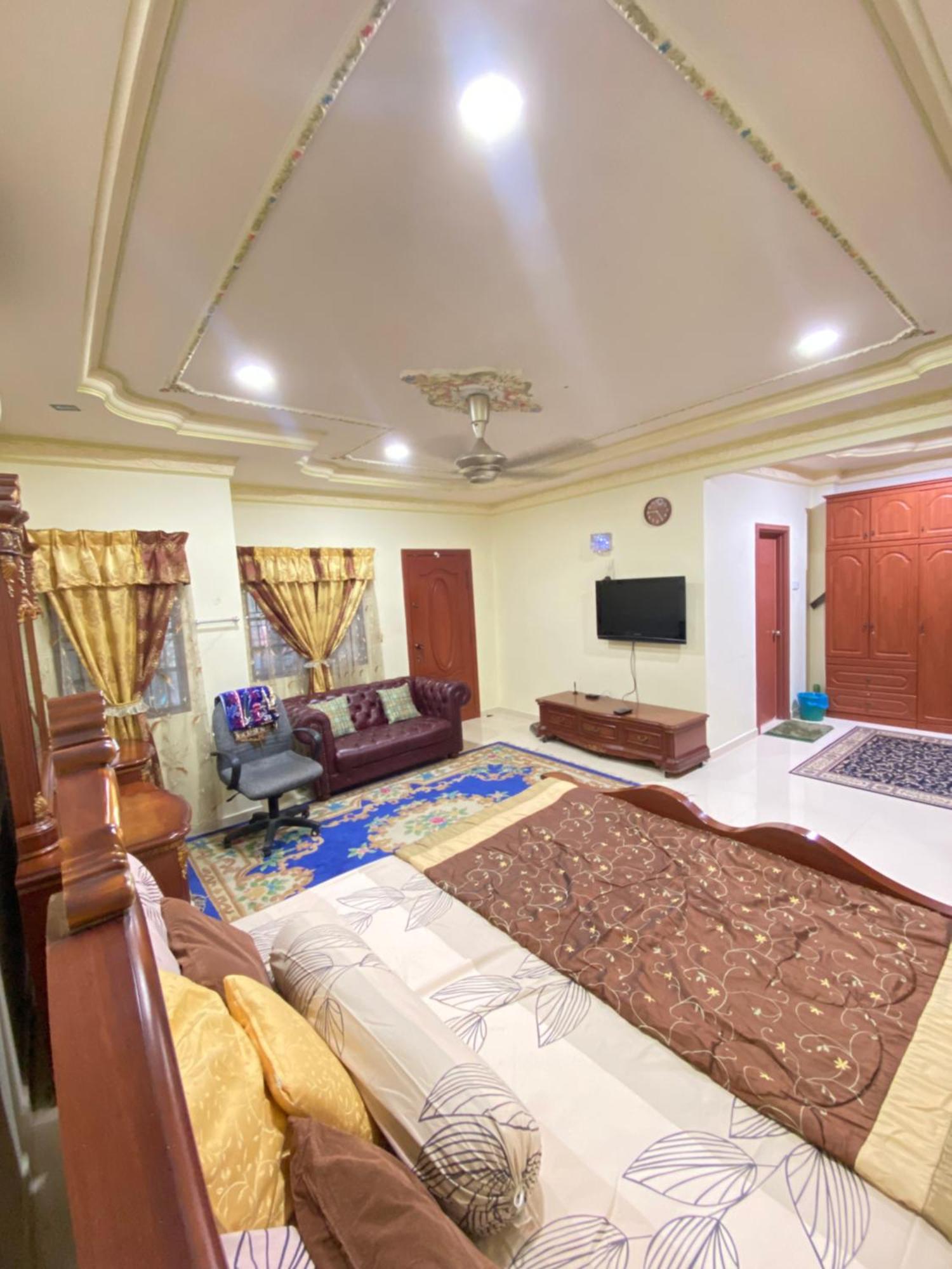 Nenda Homestay Kampong Baharu Cheras Batu Sa-Belas エクステリア 写真